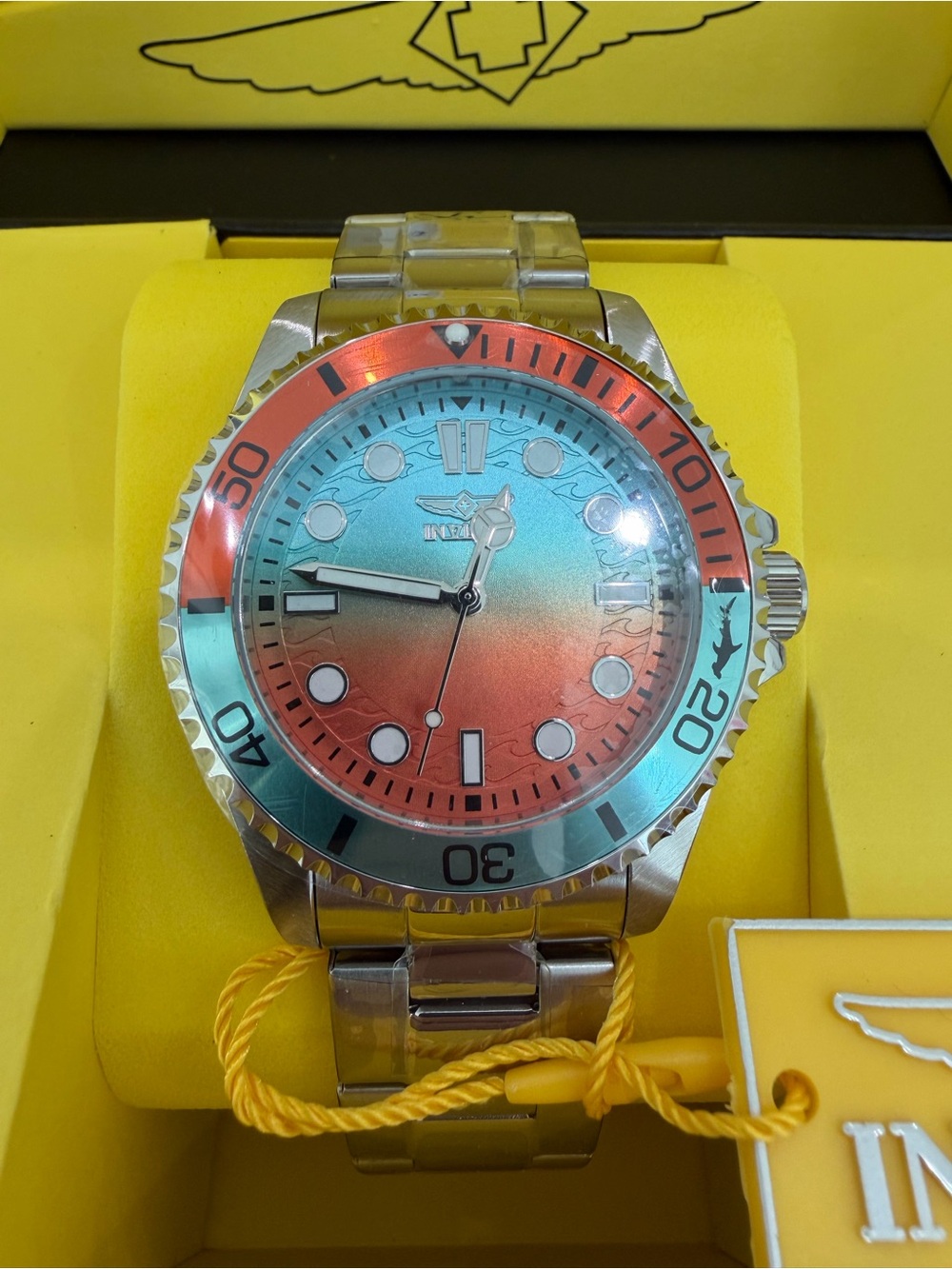 Men's Stainless Steel Diver Watch - Blue to Orange Gradient Dial. Model 6981